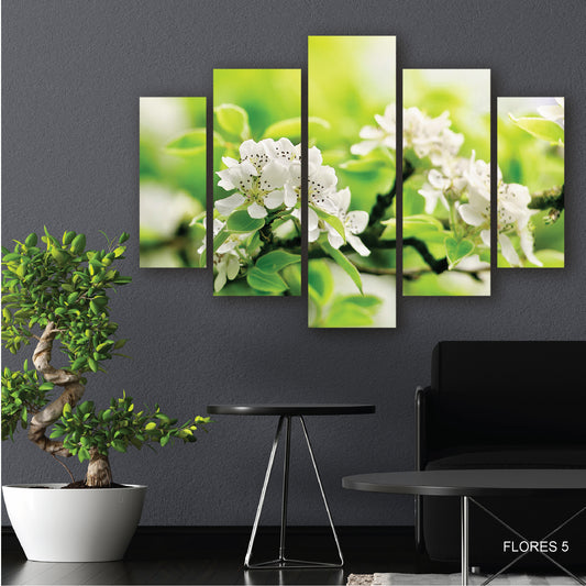 Cuadro Renacer Blanco: Flores Pequeñas y Hojas Verdes